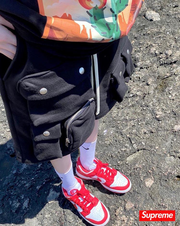 球鞋女神泳装晒鞋