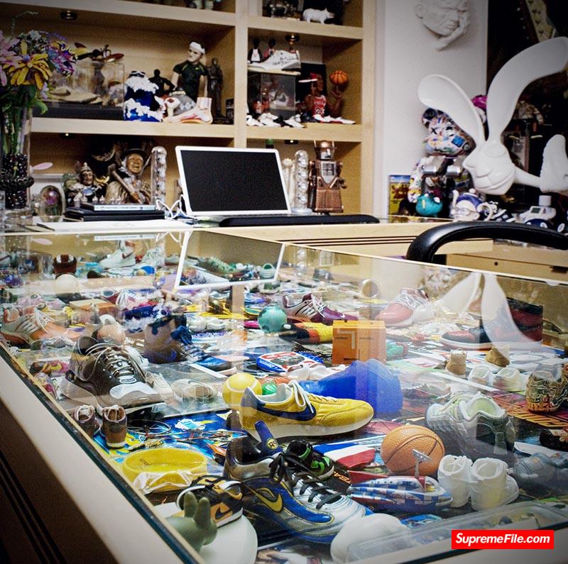前耐克 Nike CEO 马克·帕克 Mark Parker 和他私人收藏的 7000 件宝贝