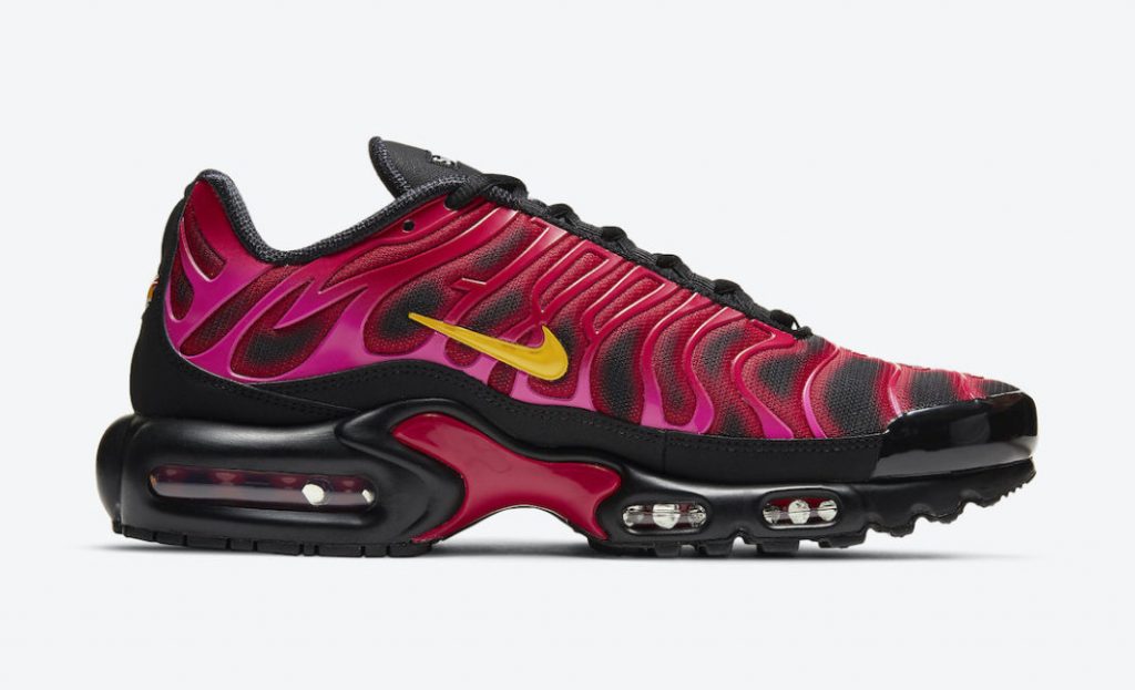 Supreme x Nike Air Max Plus TN 货号：DA1472-300/DA1472-600