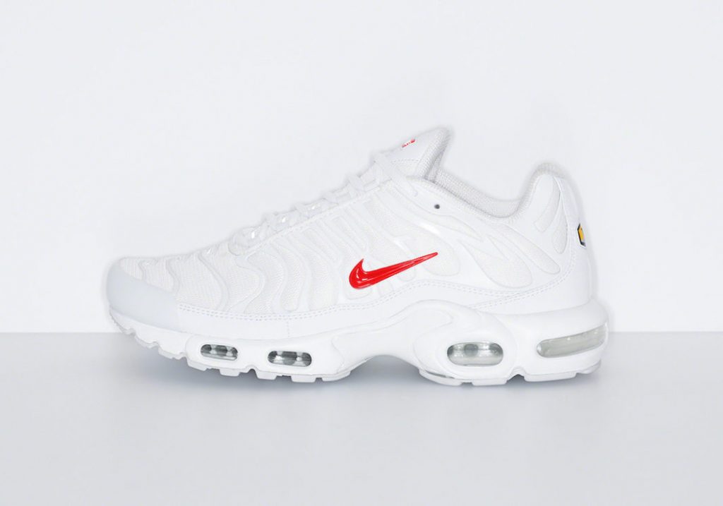 Supreme x Nike Air Max Plus TN 货号：DA1472-300/DA1472-600